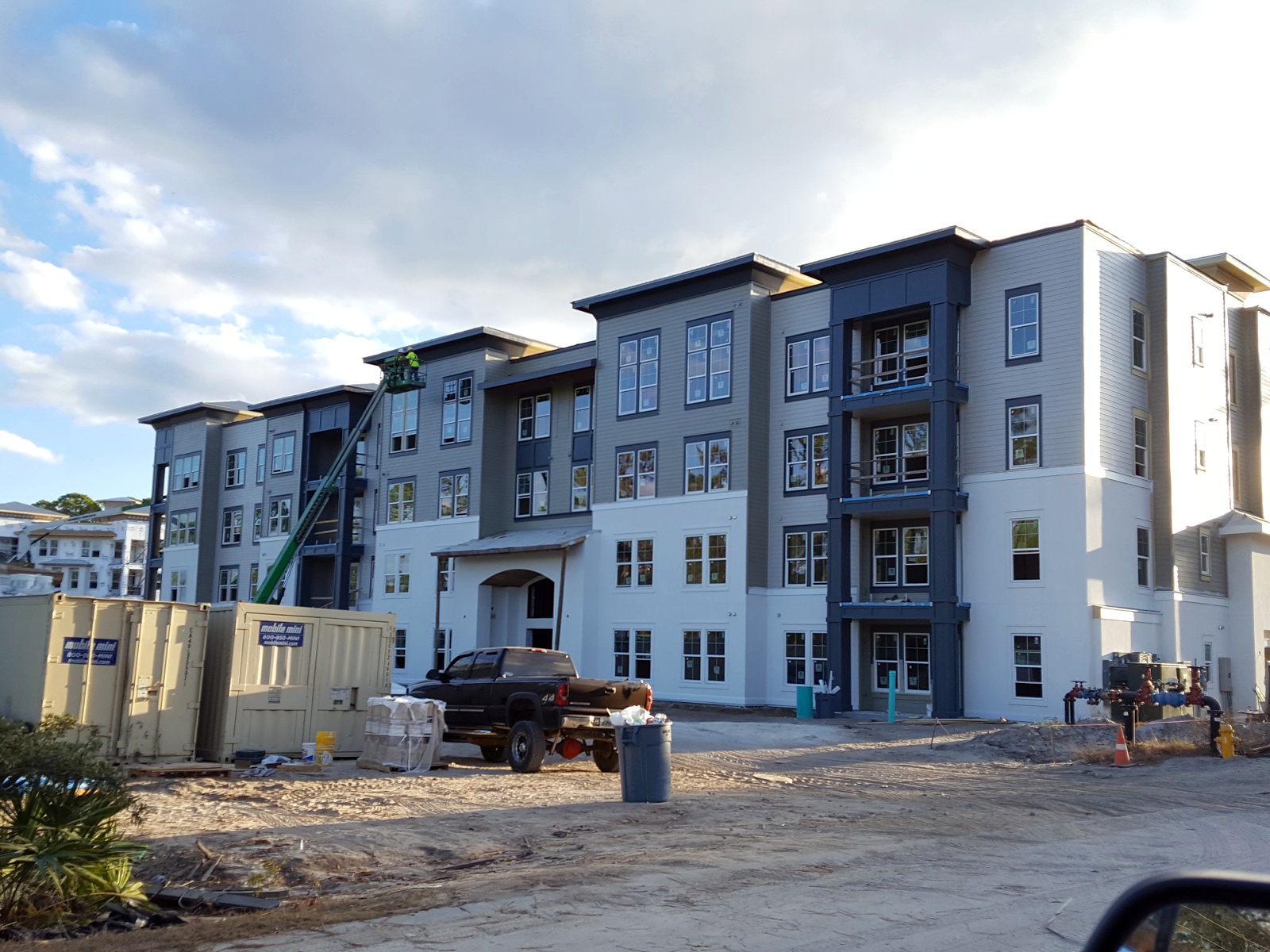 Bldg 1 Front.jpg