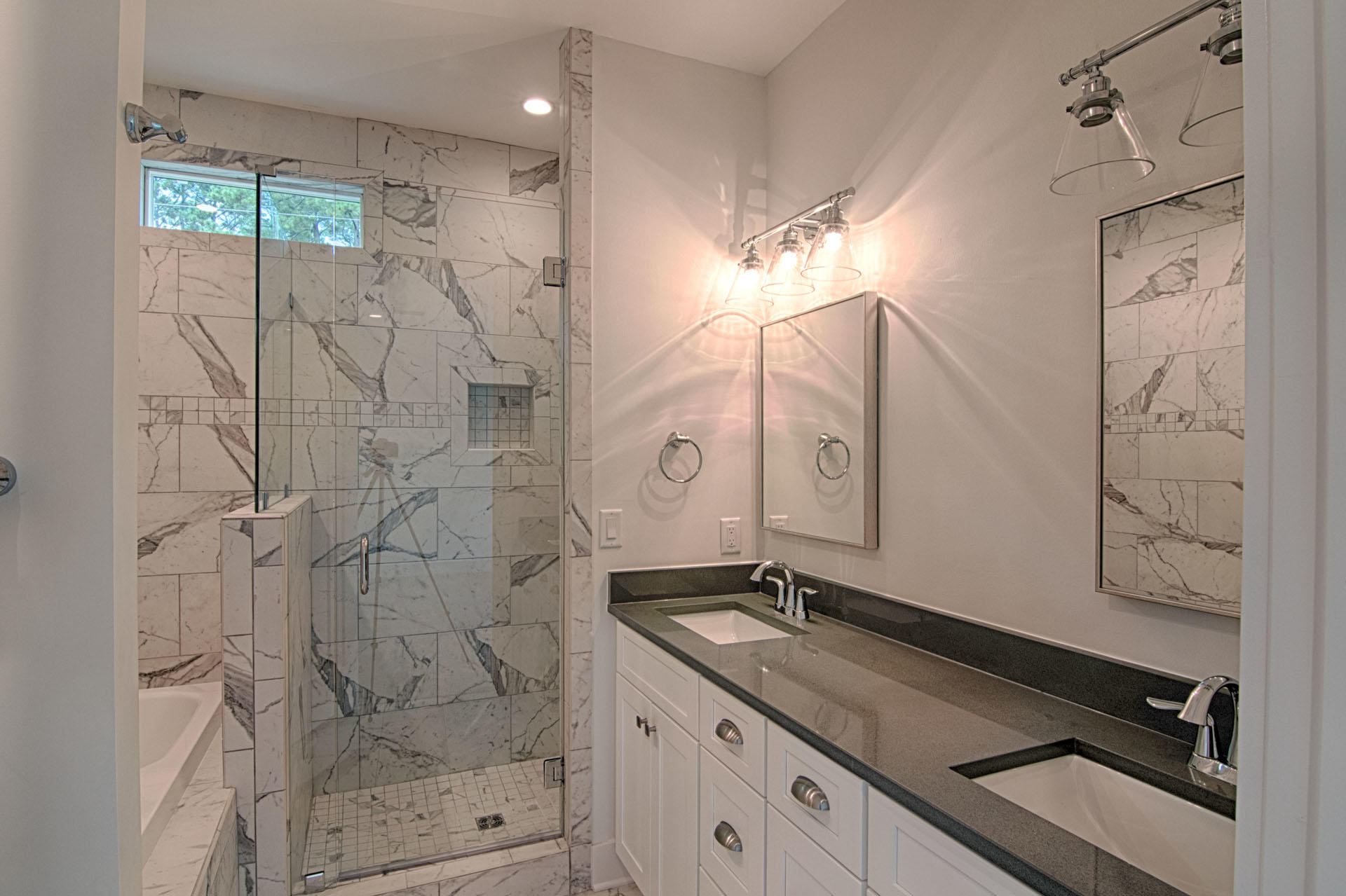 Master Bath vanity.jpg