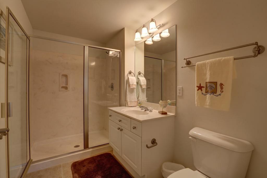 master bathroom.jpg