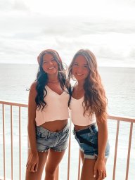 Charis Brewer avatar